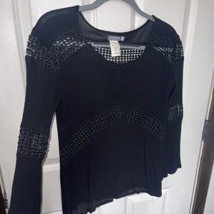 Earthbound Large Black Top